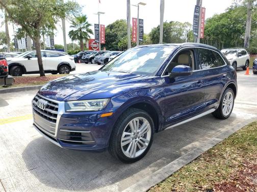 2018 Audi Q5 2.0T Premium Plus