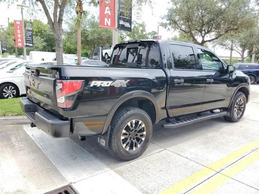2021 Nissan Titan PRO-4X