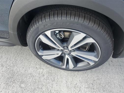 2026 Volvo V60 Cross Country B5 Plus