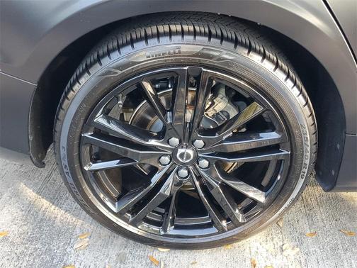 2024 Volvo S60 B5 Plus Black Edition