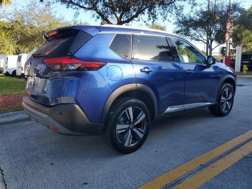 2021 Nissan Rogue SL