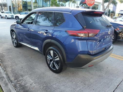 2021 Nissan Rogue SL