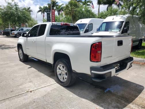 Summit White 2022 Chevrolet Colorado LT