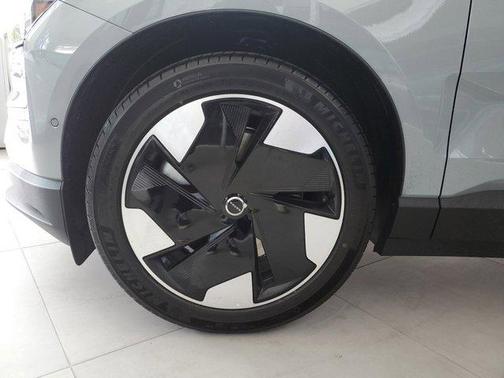 2025 Volvo EX30 Twin Motor Ultra