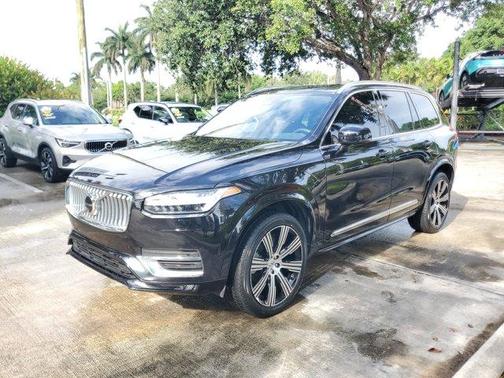 Onyx Black Metallic 2024 Volvo XC90 B5 Plus Bright Theme