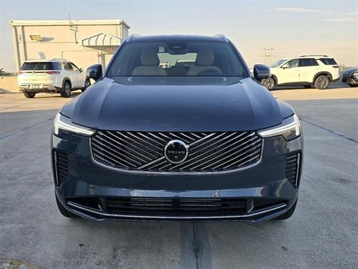 2025 Volvo XC90 Plug-In Hybrid T8 Ultra 7-Seater