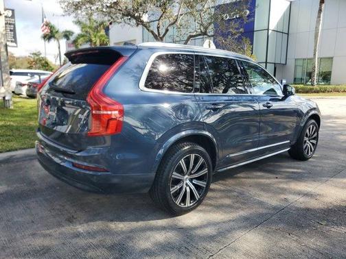 2023 Volvo XC90 B6 Core