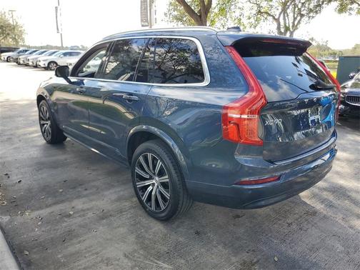 2023 Volvo XC90 B6 Core