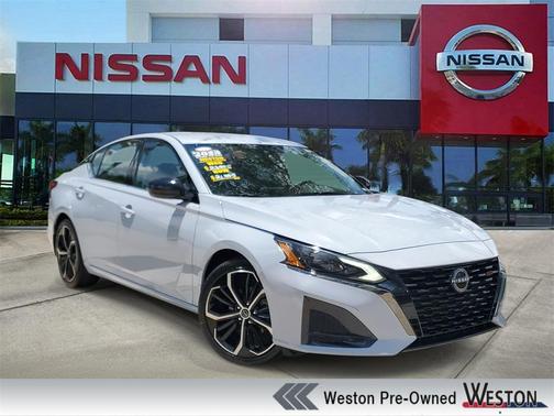 2023 Nissan Altima 2.5 SR