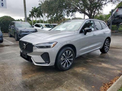 2025 Volvo XC60 B5 Core