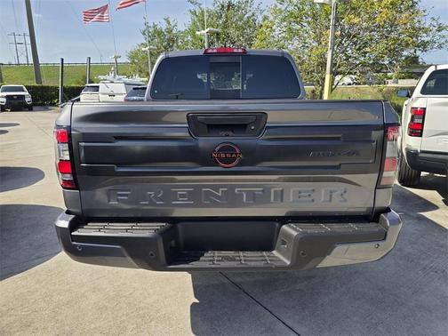 2025 Nissan Frontier PRO-4X