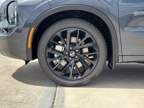 Moonrock Gray 2026 Nissan Rogue Platinum