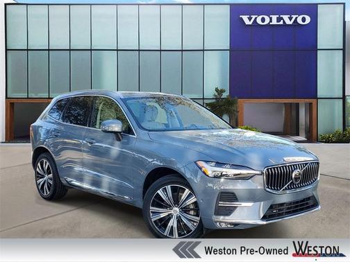 2023 Volvo XC60 B5 Plus Bright Theme