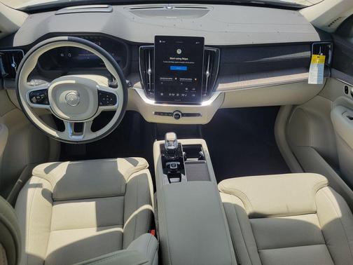 Crystal White Pearl 2026 Volvo XC90 B6 Ultra 7-Seater