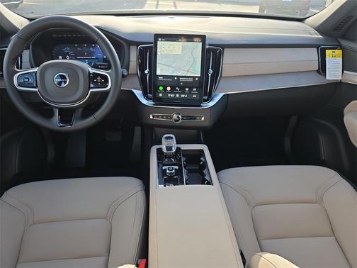 2026 Volvo XC90 B6 Plus 6-Seater