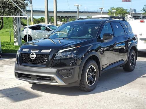2025 Nissan Pathfinder Rock Creek