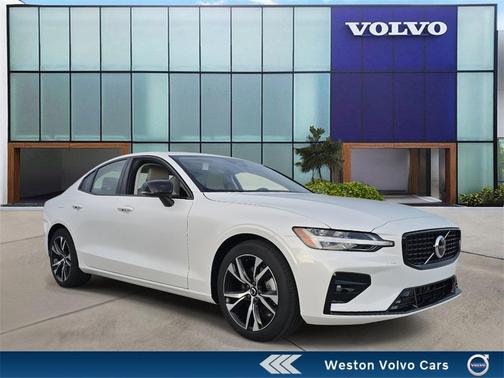 2025 Volvo S60 B5 Core
