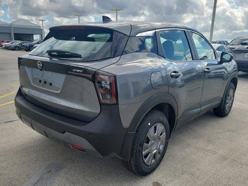 Gun Metallic 2026 Nissan Kicks S