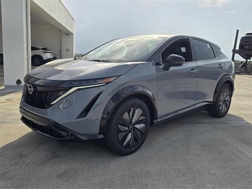 2025 Nissan ARIYA PLATINUM+