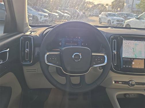 Forest Green 2026 Volvo XC40 B5 Plus