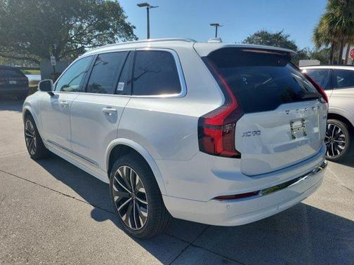 2026 Volvo XC90 B5 Plus 7-Seater