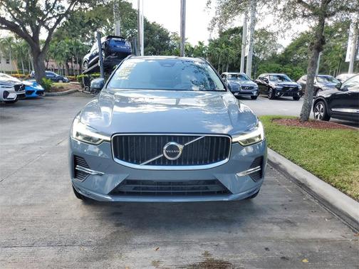2023 Volvo XC60 B5 Core