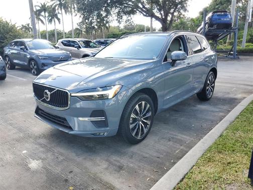 2023 Volvo XC60 B5 Core