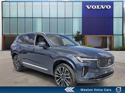 2025 Volvo XC90 B6 Plus 6-Seater