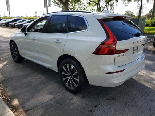 2023 Volvo XC60 B5 Core