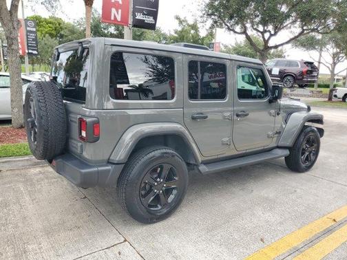 Sting Gray Clearcoat 2021 Jeep Wrangler Unlimited Sahara Altitude
