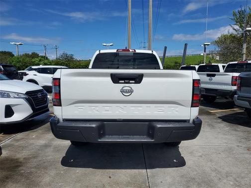 2026 Nissan Frontier S
