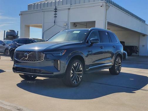 2026 Volvo XC90 B5 Ultra 6-Seater