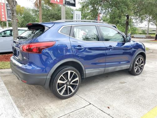 2018 Nissan Rogue Sport SL