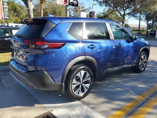 2022 Nissan Rogue SV