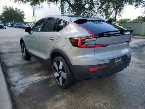 Silver 2023 Volvo C40 Recharge Pure Electric Twin Plus