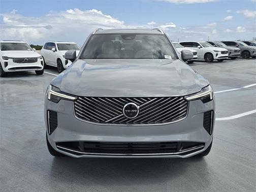 2025 Volvo XC90 Plug-In Hybrid T8 Ultra 7-Seater