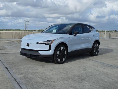 Cloud 9 White 2026 Volvo EX30 Twin Motor Plus