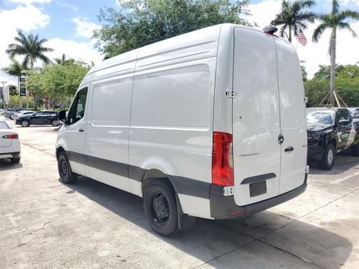 2025 Mercedes-Benz Sprinter 2500 144 WB