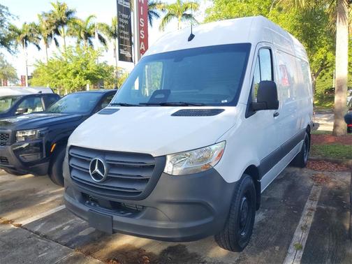 2025 Mercedes-Benz Sprinter 2500 144 WB