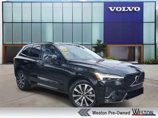 2025 Volvo XC60 B5 Core