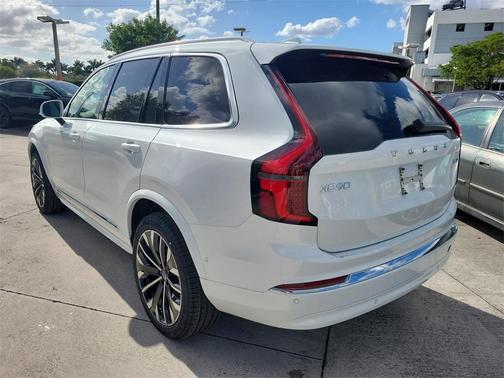 2026 Volvo XC90 B6 Ultra 7-Seater
