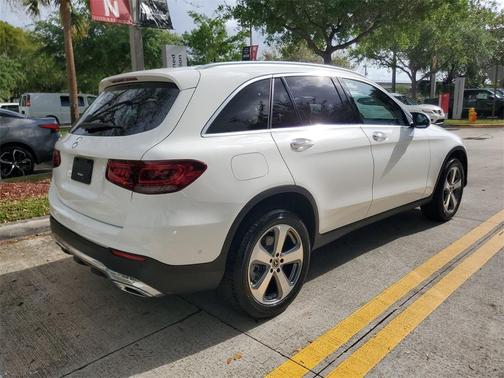 2022 Mercedes-Benz GLC 300 Base