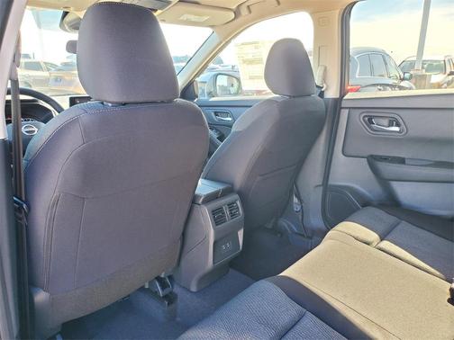 2026 Nissan Rogue DA