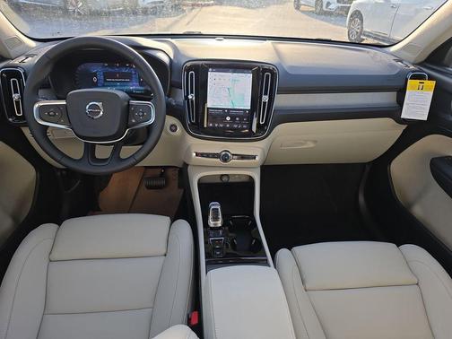 Crystal White 2026 Volvo XC40 B5 Plus