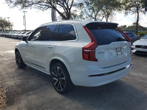 2023 Volvo XC90 B6 Plus 7-Seater