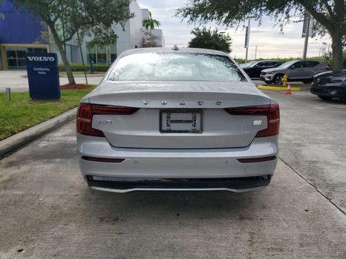 Silver 2023 Volvo S60 Recharge Plug-In Hybrid T8 Plus Dark Theme