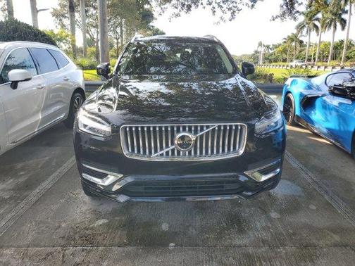 2024 Volvo XC90 B6 Ultimate Bright Theme 7-Seater
