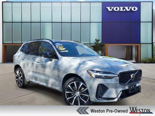 2025 Volvo XC60 B5 Plus