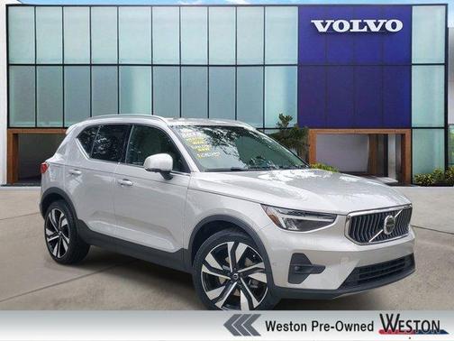 Silver 2023 Volvo XC40 B5 Plus Bright Theme