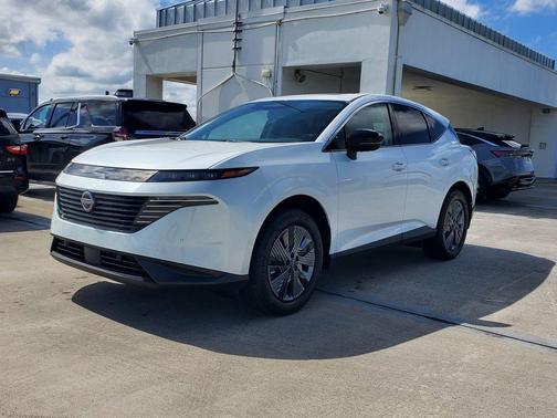 Everest White P 2026 Nissan Murano SL